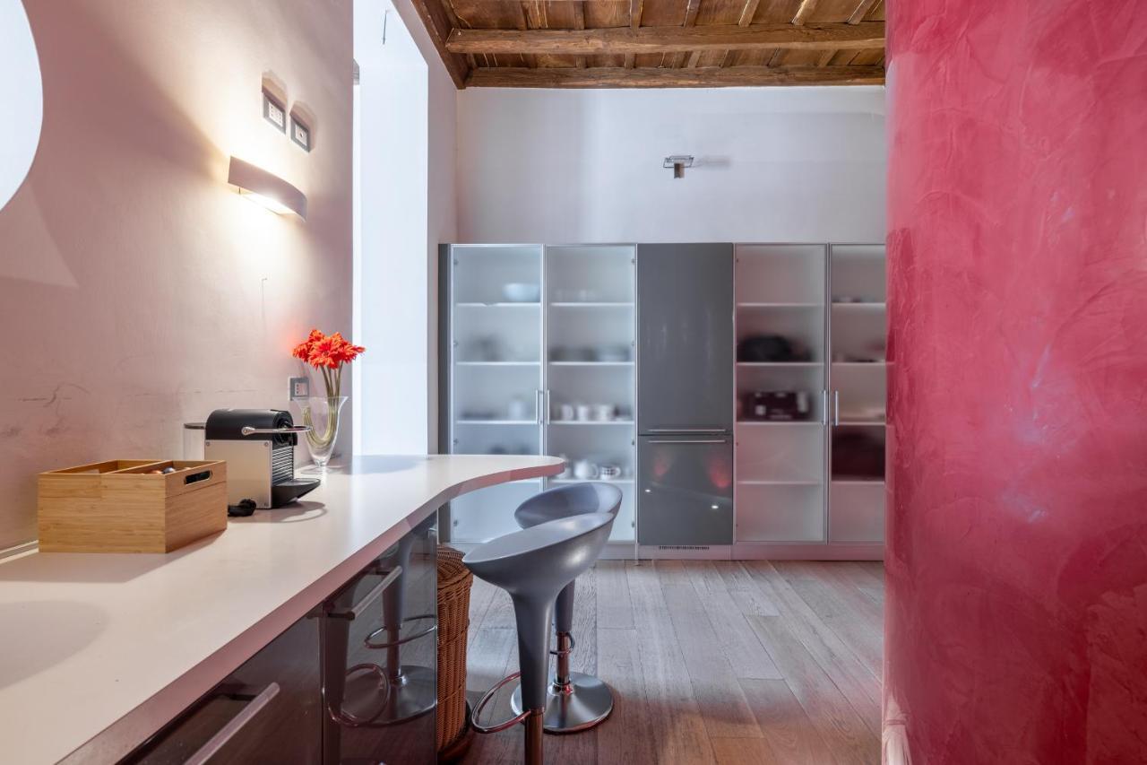 Modern Apartment In Campo De Fiori Rome Buitenkant foto